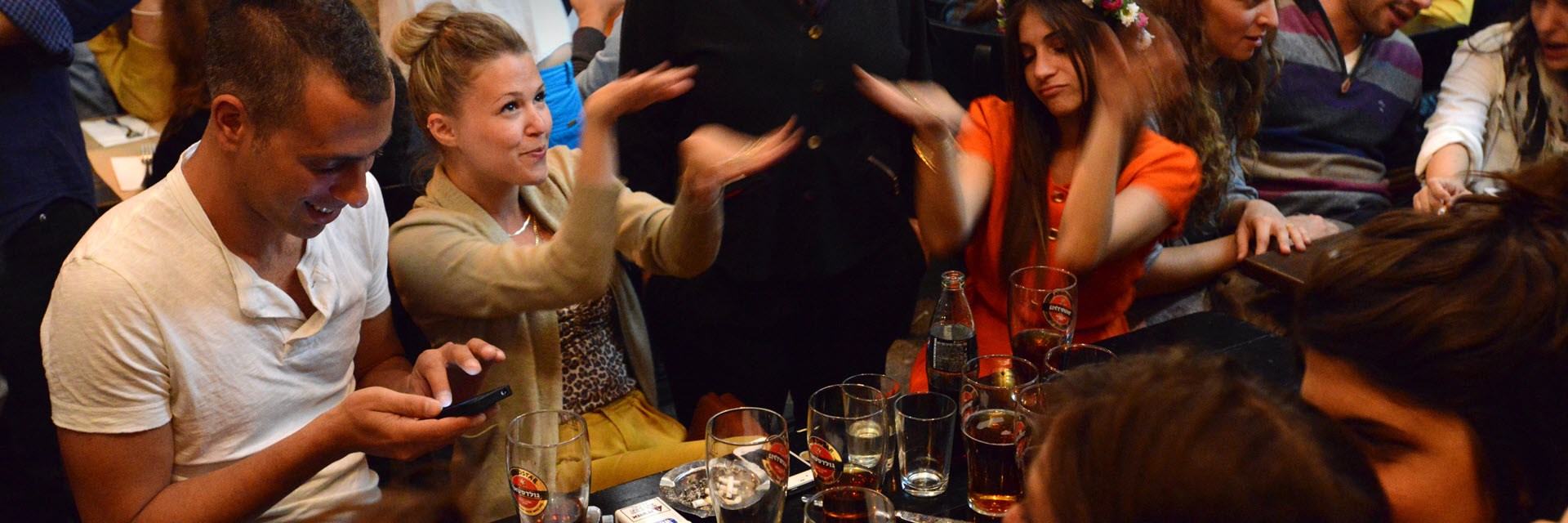 להרגיש מקומיים